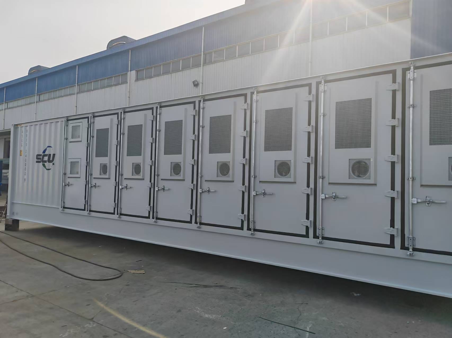 Container-BESS